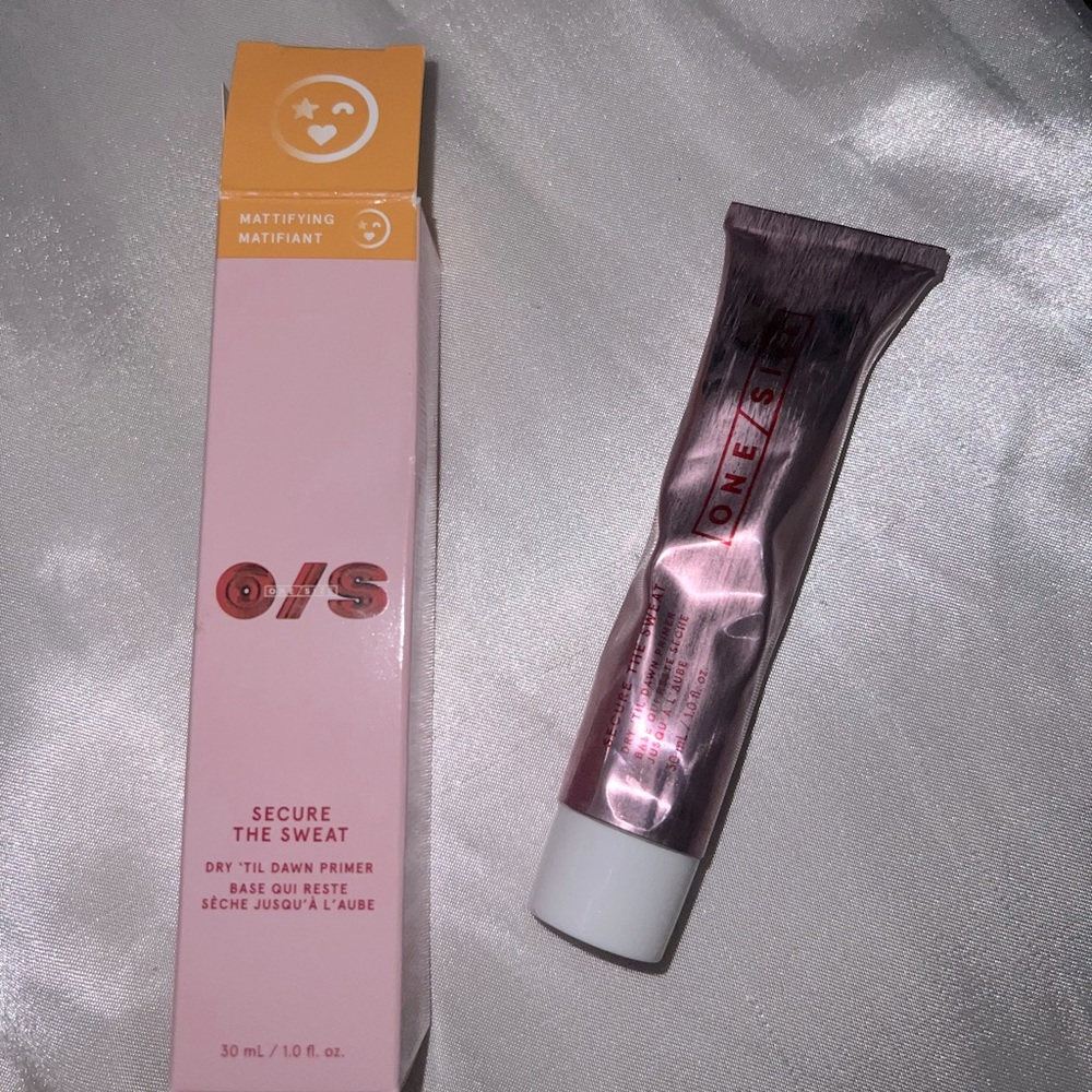 One size secure the sweat face primer make up